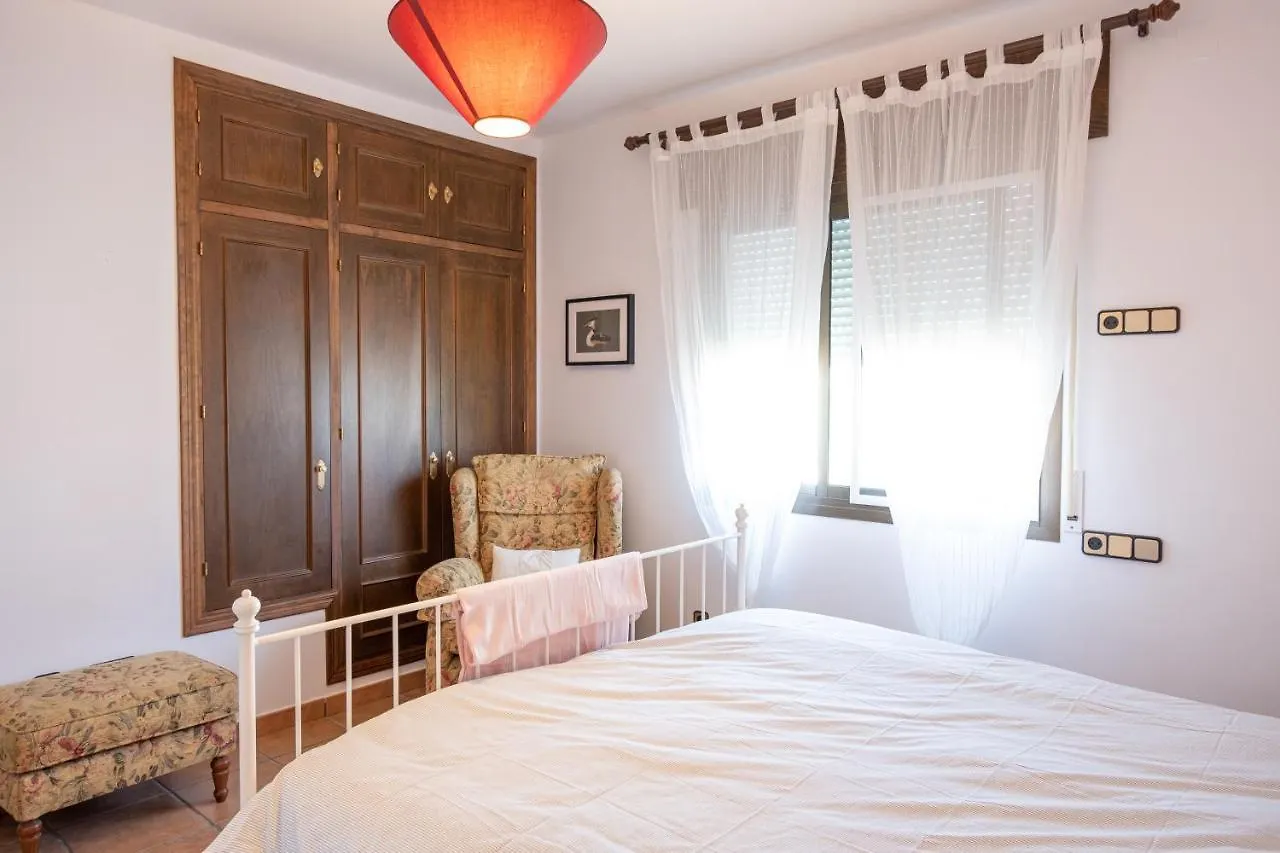 Casa Rural Emilio Con 4 Dormitorios Malaga 0*,