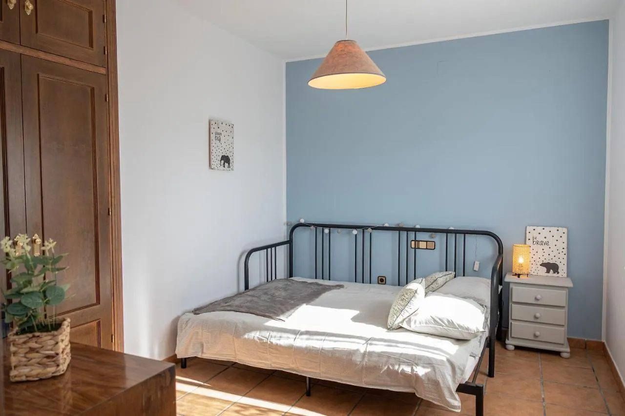 Casa Rural Emilio Con 4 Dormitorios Malaga