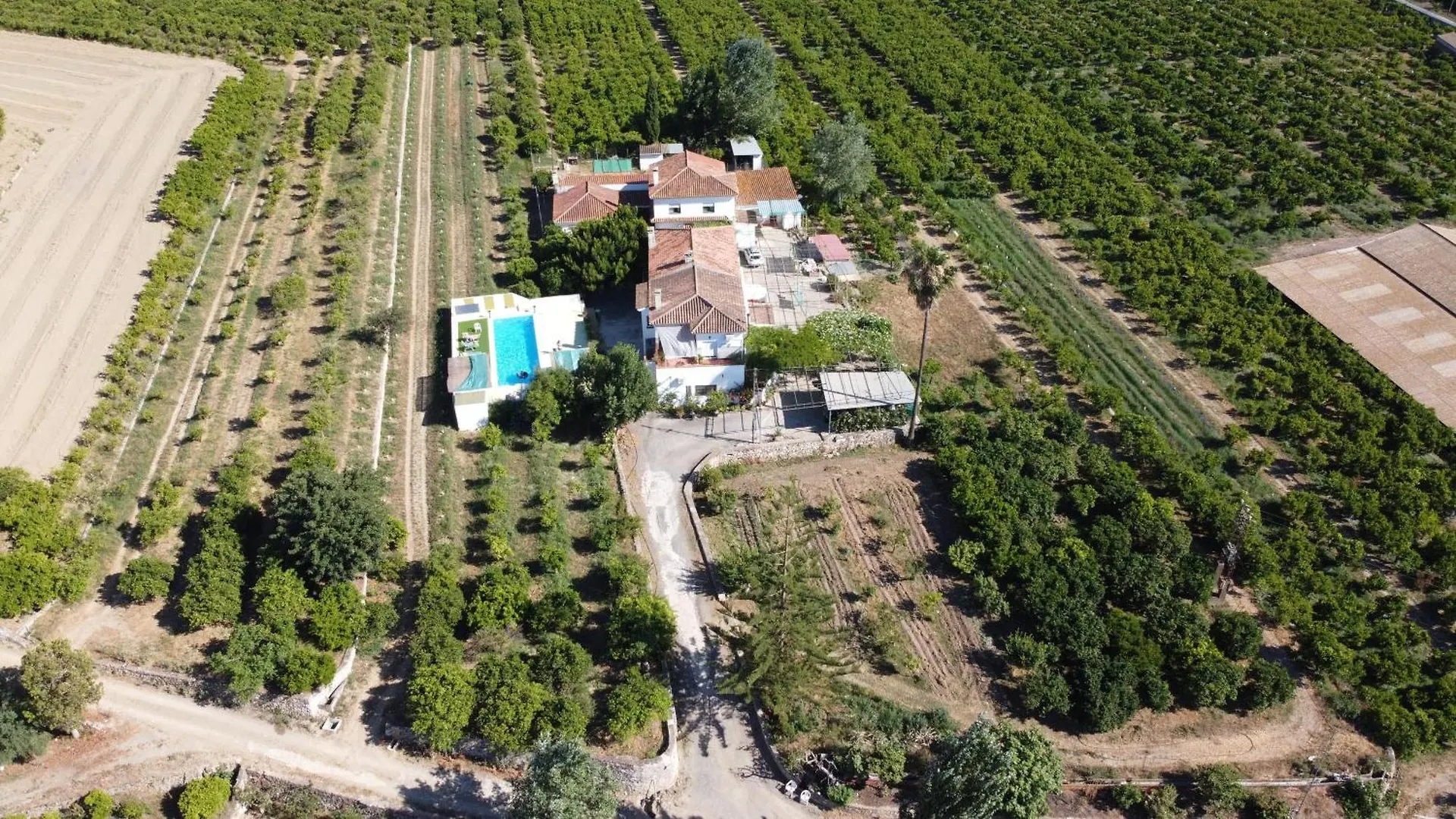Casa Rural Emilio Con 4 Dormitorios Malaga