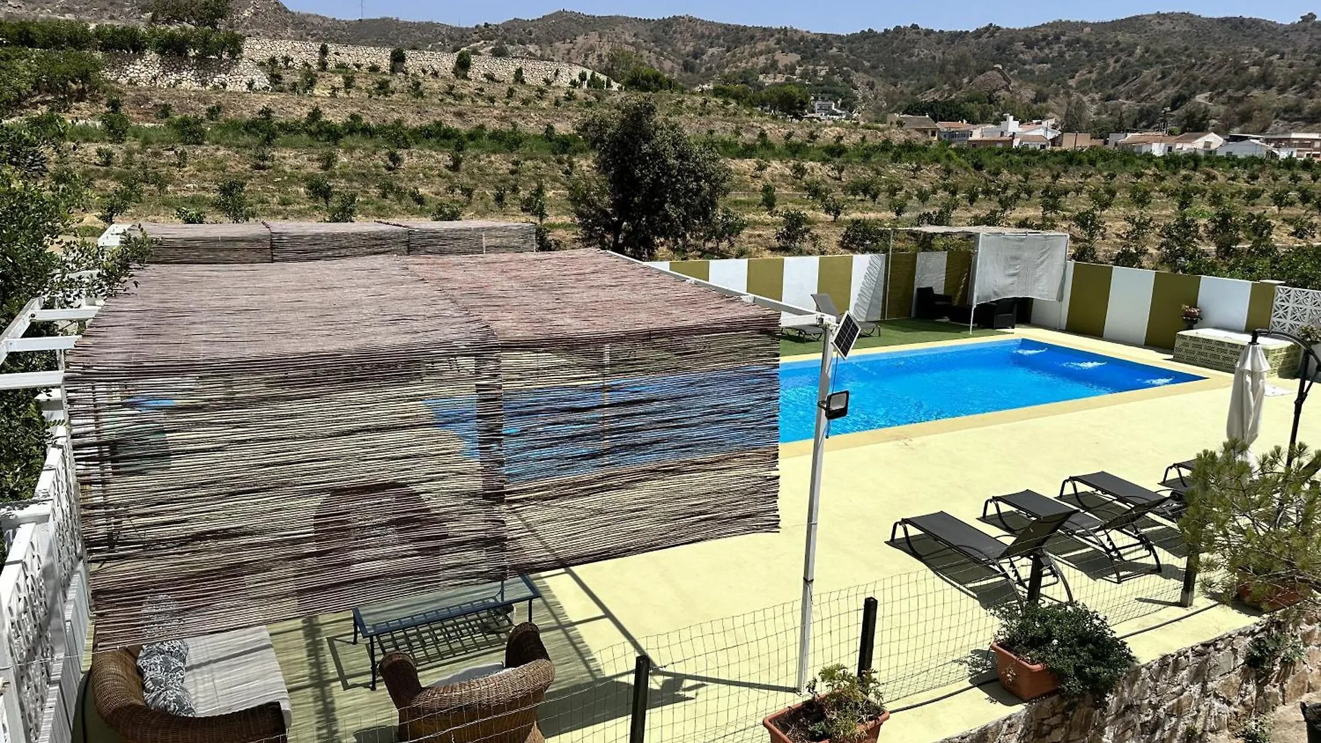 Casa Rural Emilio Con 4 Dormitorios Malaga Holiday home