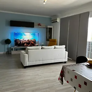 Apartamento Casa La Paz En Malaga, Junto Al Parque Tecnologico, Málaga