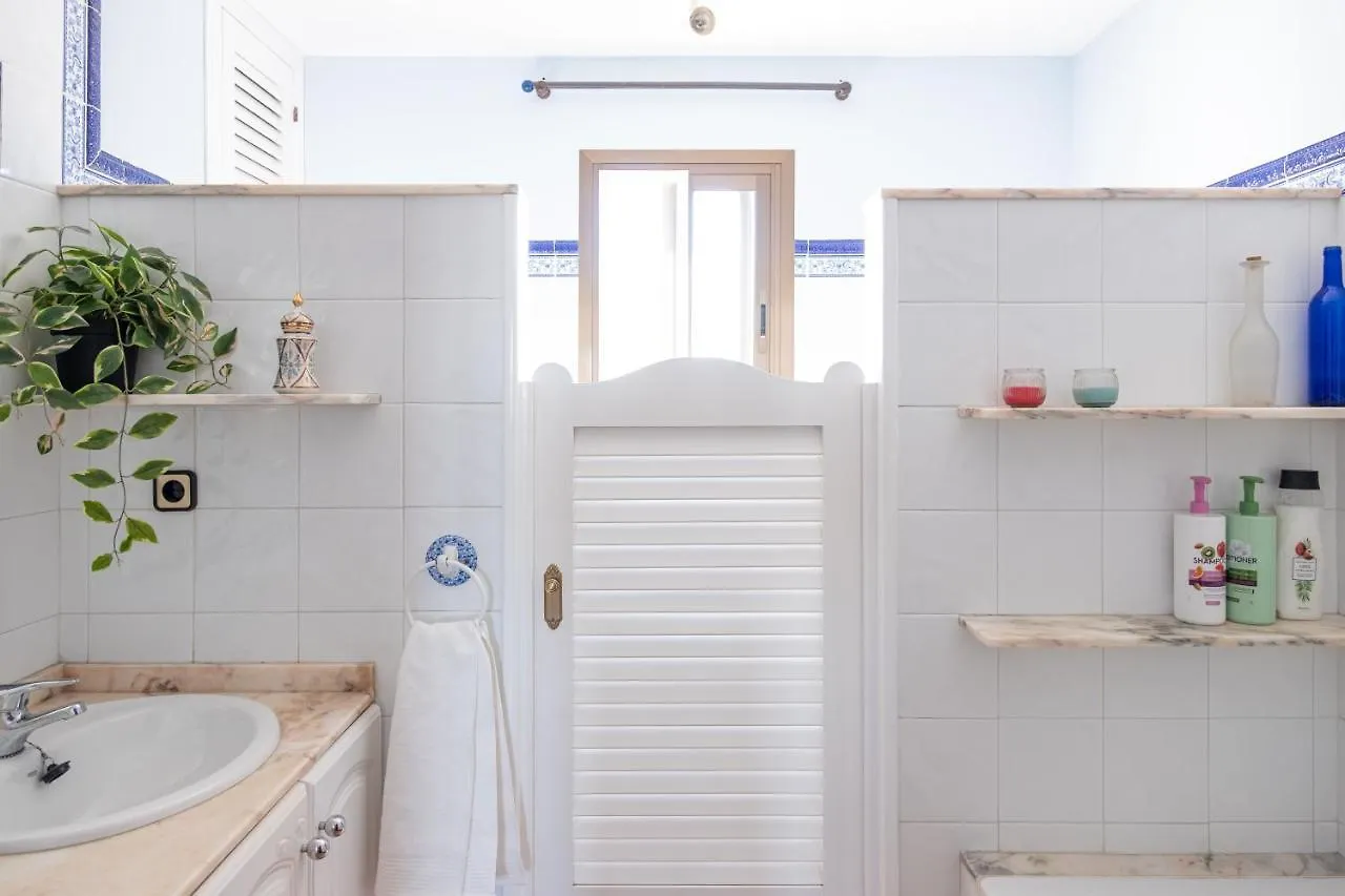 Casa Rural Emilio Con 4 Dormitorios Málaga 0*,  Spagna