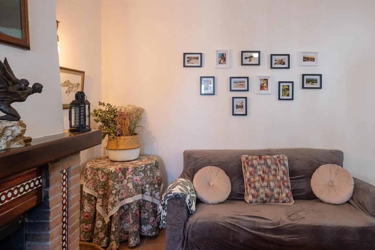 Casa Rural Emilio Con 4 Dormitorios Malaga